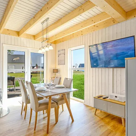 2 Bedroom Beautiful In Ostseeresort Olpenitz